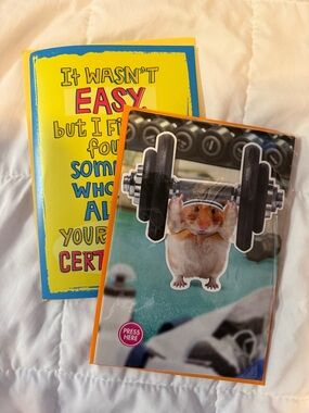 🖤 Bundle of 2 Hallmark Moving/Singing Birthday Cards
